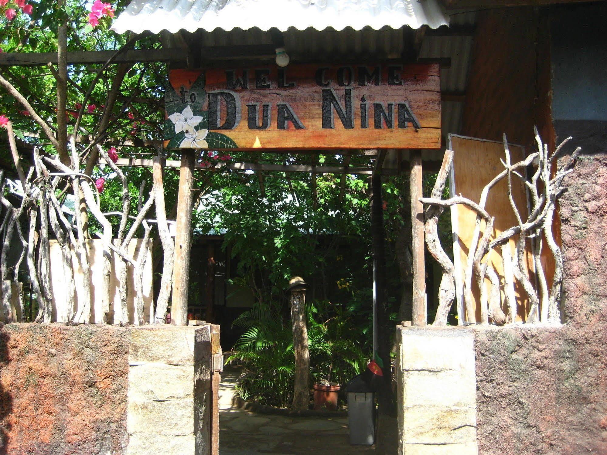 Dua Nina Homestay Gili Trawangan Buitenkant foto